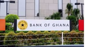 Ghana’s Central Bank Sees Economic Recovery, Holds Fire...
